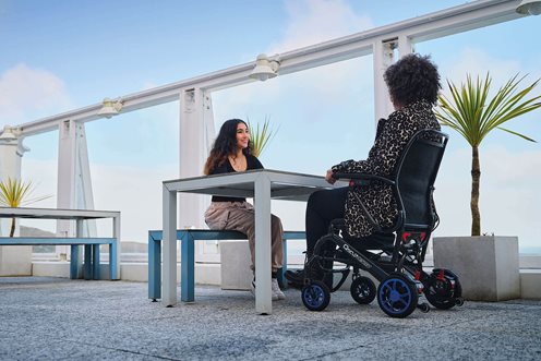Sunrise Medical - Light weight Electric/POWER WHEELCHAIR - Q50 R Carbon