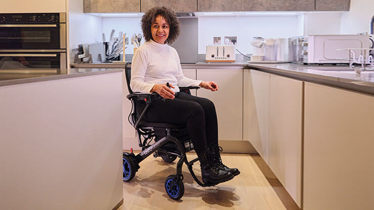 Sunrise Medical - Light weight Electric/POWER WHEELCHAIR - Q50 R Carbon